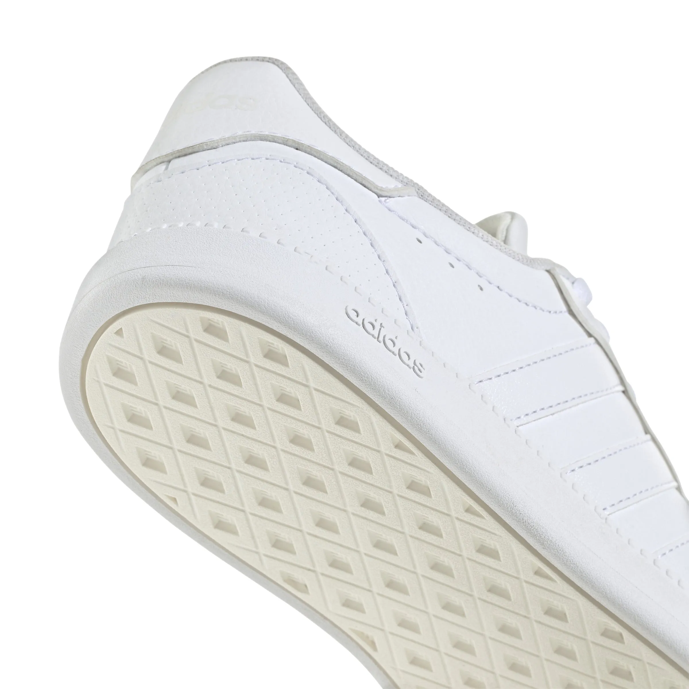 adidas Women's Breaknet Sleek Tennis Shoes