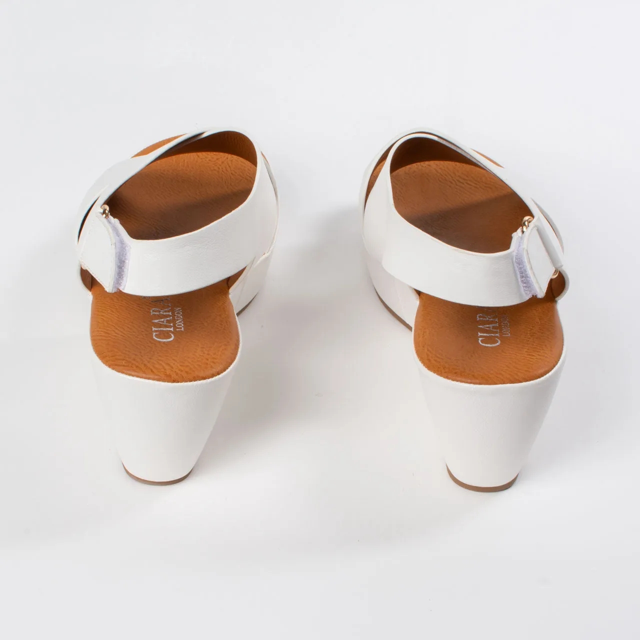 Clara Wedge | White