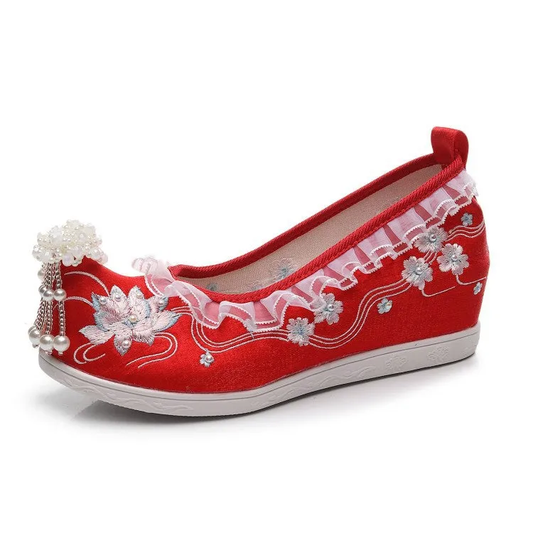 Ethnic Style Embroidered Height Increasing Insole Ancient Canvas Shoes