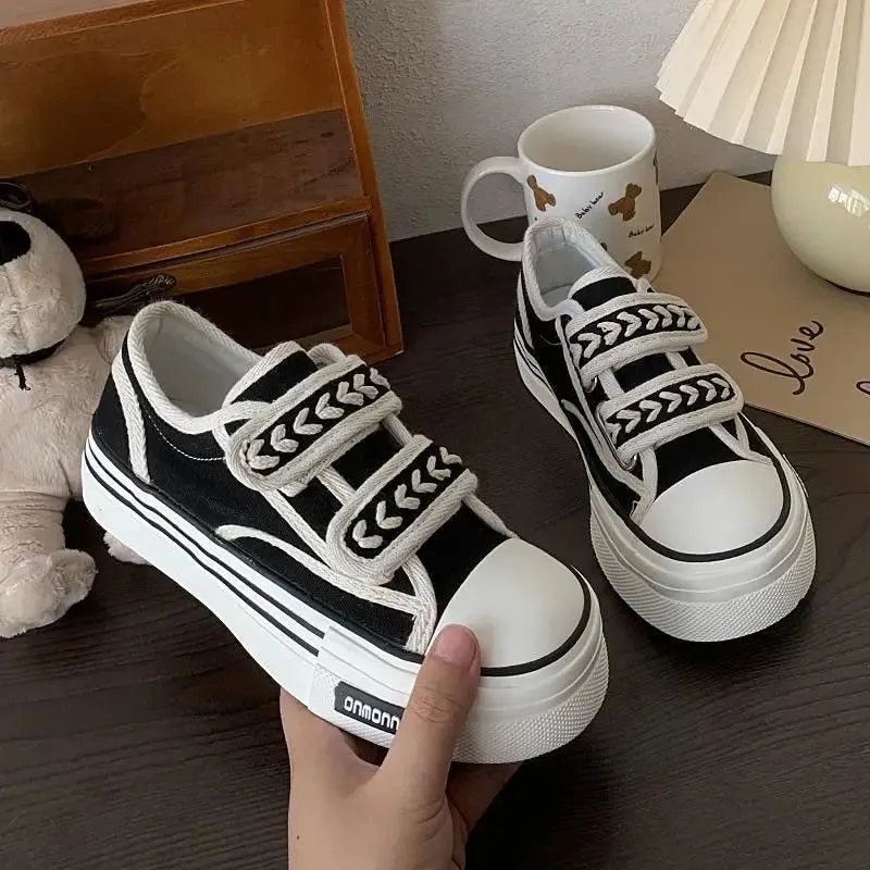 Hnzxzm Female Footwear Canvas High On Platform Women's Shoes Low Black Walking Y2k Fashion 2024 New With Stylish Casual Original