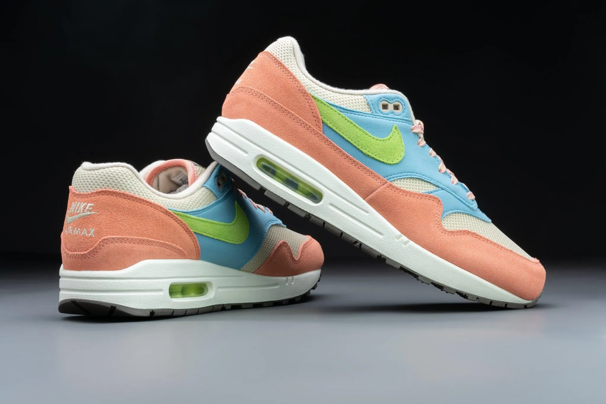 Nike Air Max 1 Light Madder Root Worn Blue