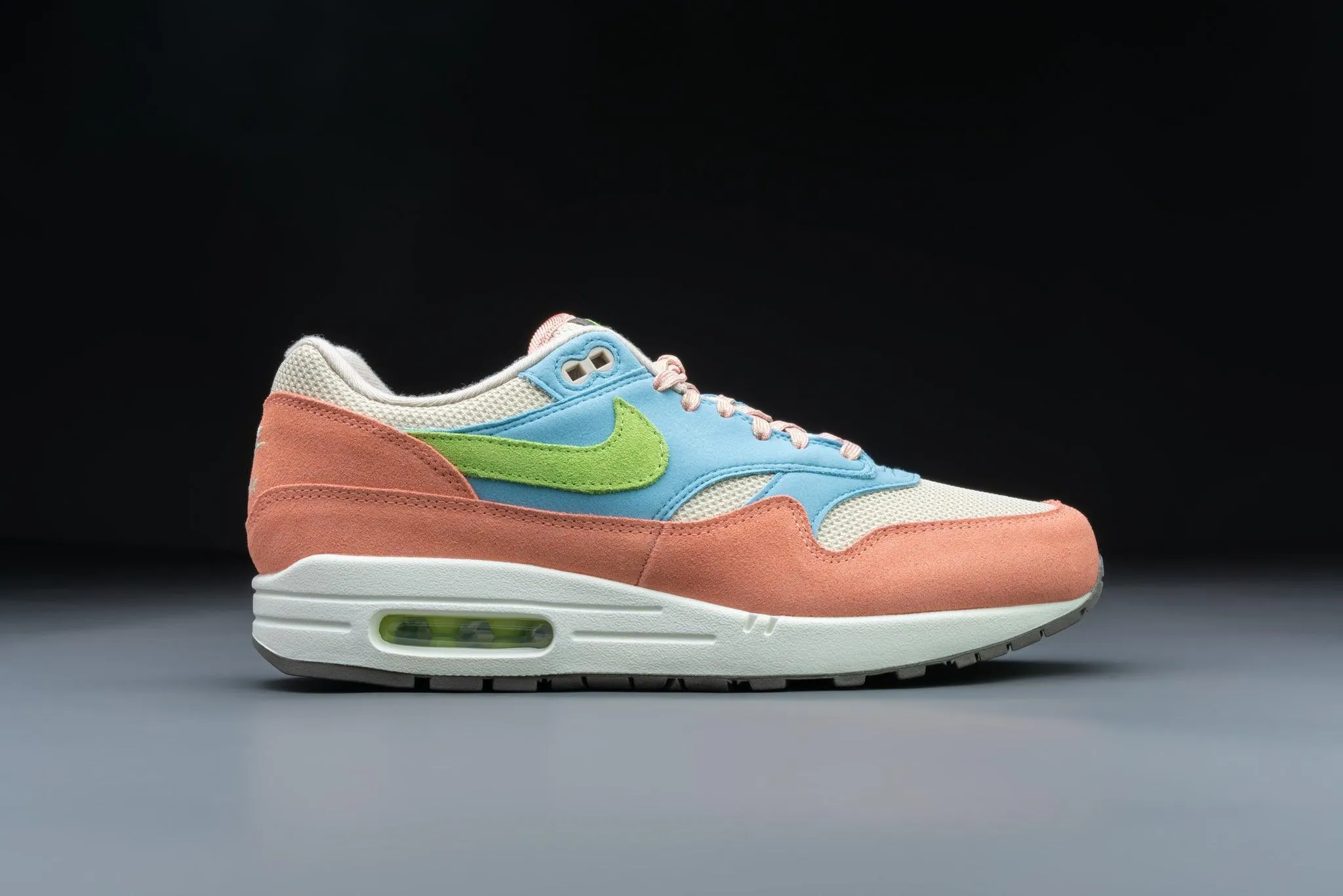 Nike Air Max 1 Light Madder Root Worn Blue