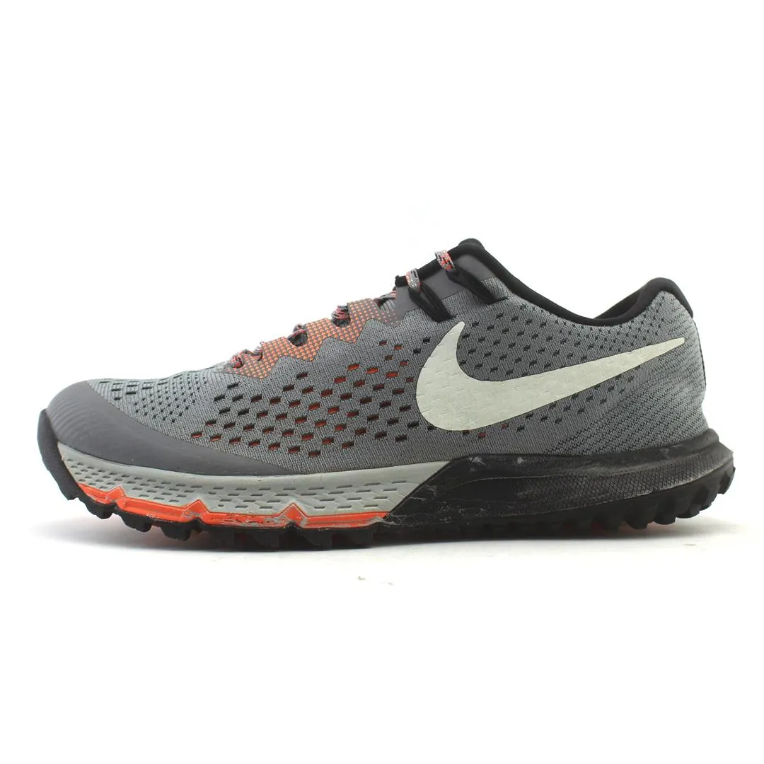 NIKE ZOOM  KIGER 4