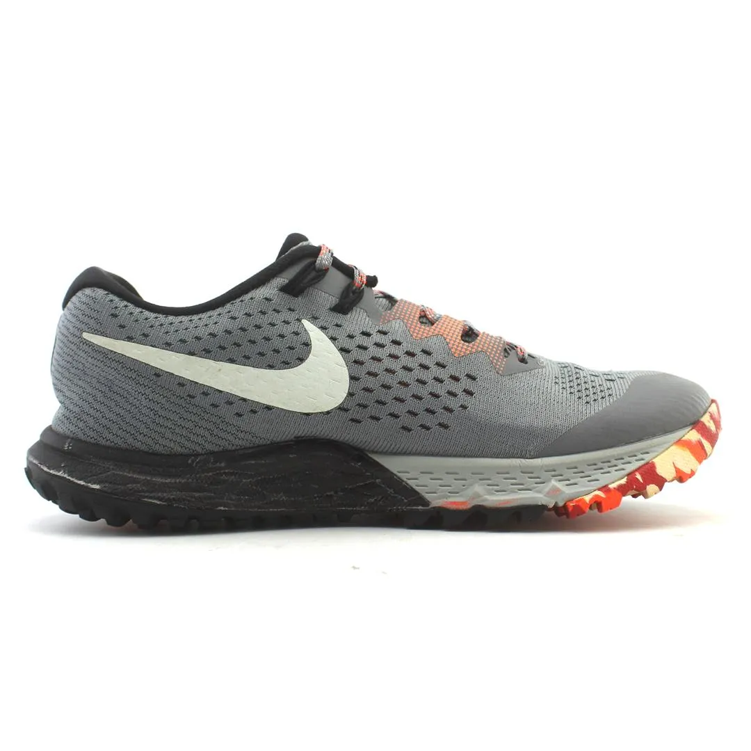 NIKE ZOOM  KIGER 4