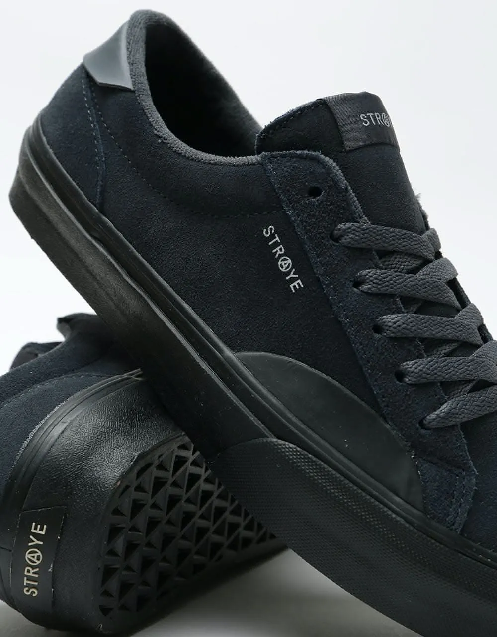 Straye Logan Skate Shoes - Carbon Suede