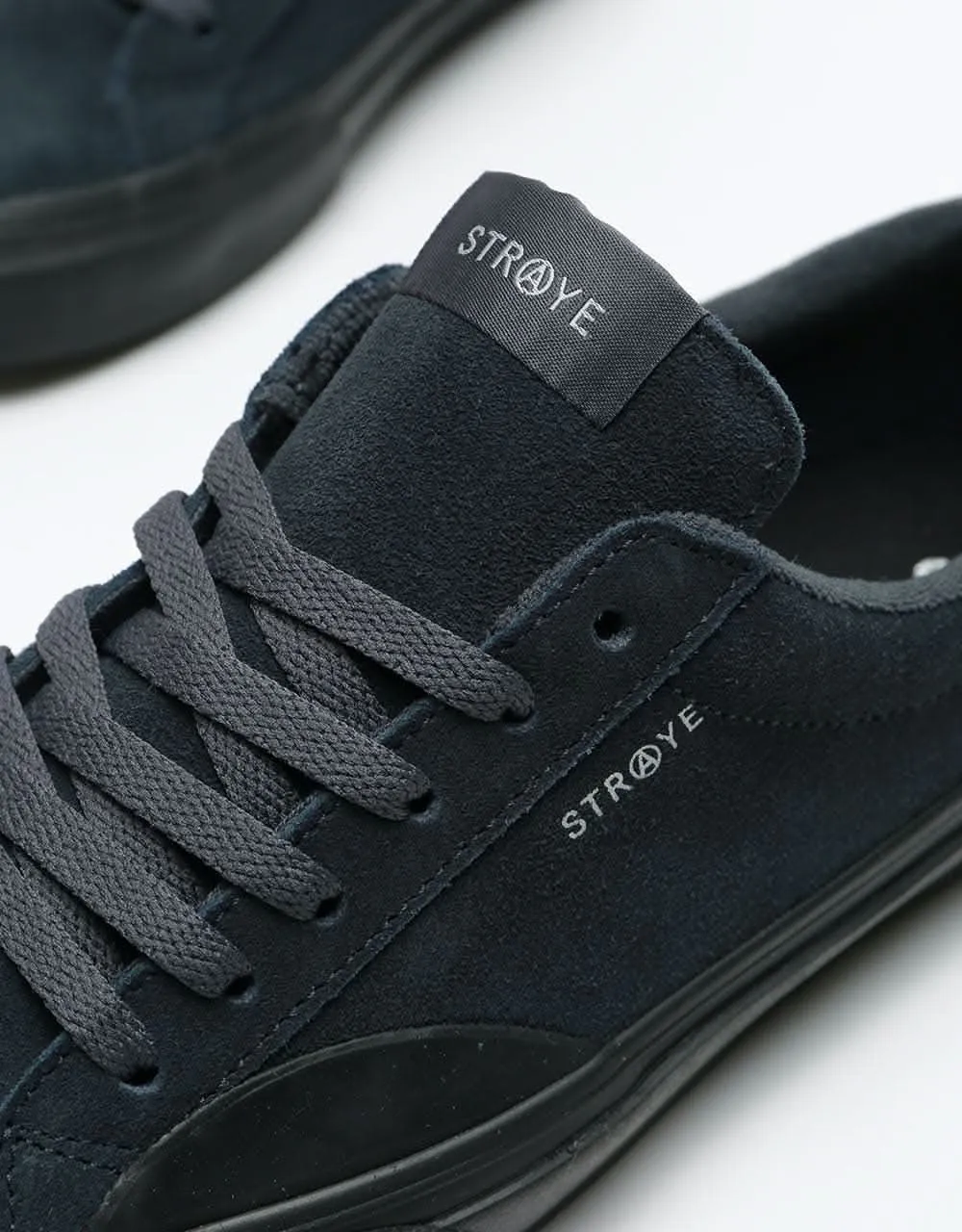 Straye Logan Skate Shoes - Carbon Suede