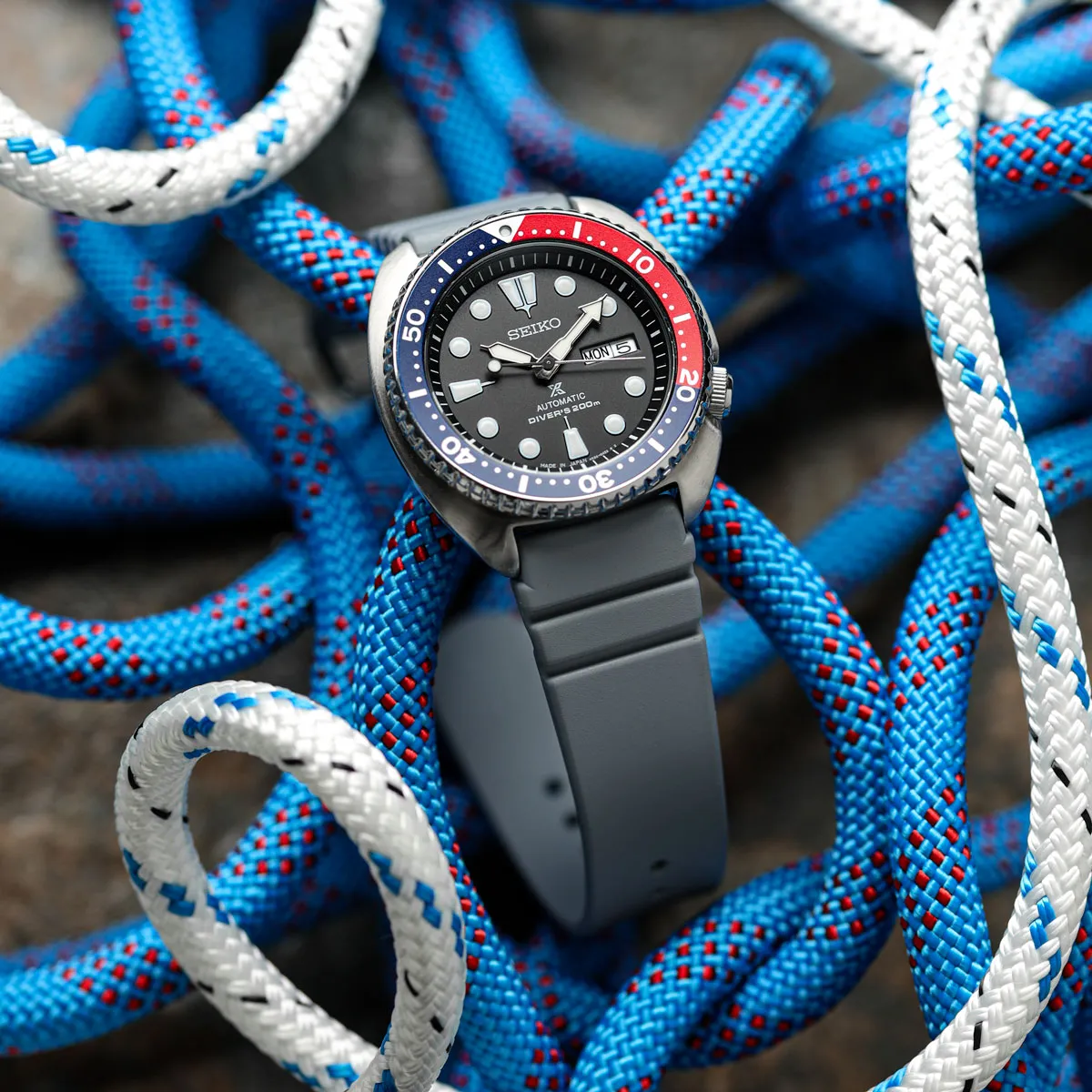 ZULUDIVER 284 Italian Rubber Dive Watch Strap - Camouflage Grey