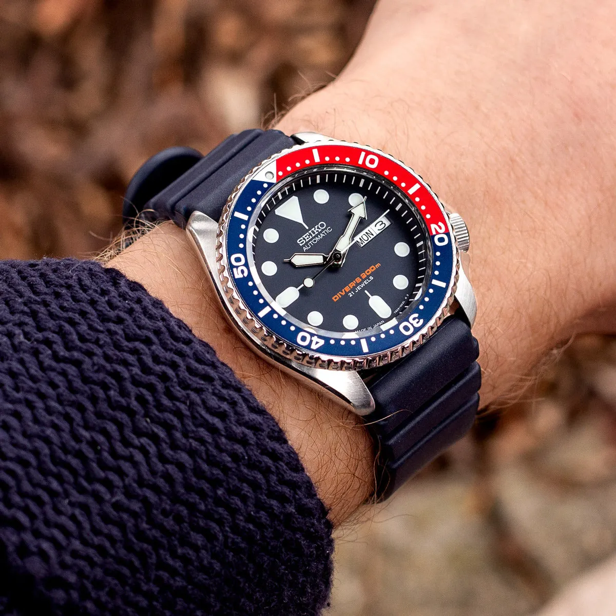 ZULUDIVER 284 Italian Rubber Dive Watch Strap - Royal Blue